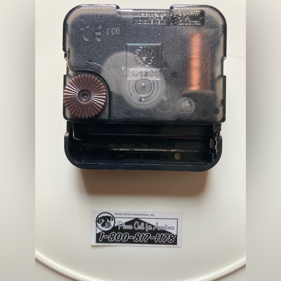 Sterling & Noble Clock Company Chemical Elements Wall Clock 15” Diameter - Picture 4 of 7